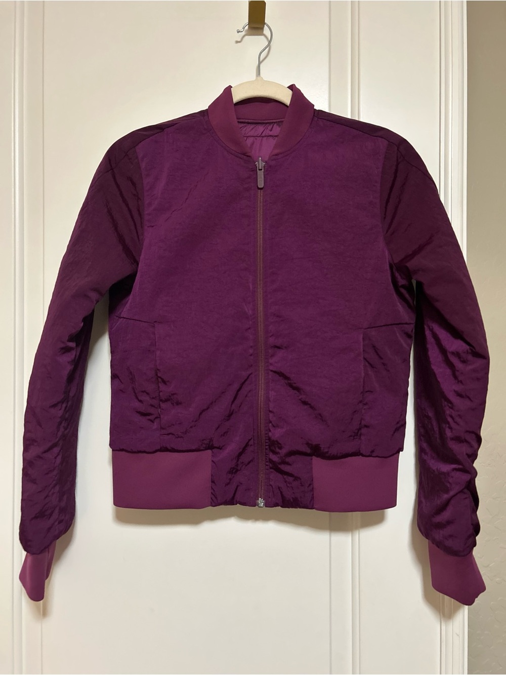 🍋🦄💜Lululemon NonStop Reversible Deep Plum Bomber Jacket🍋🦄🪁